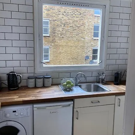 Apartment Lavender Hill London Exterior photo