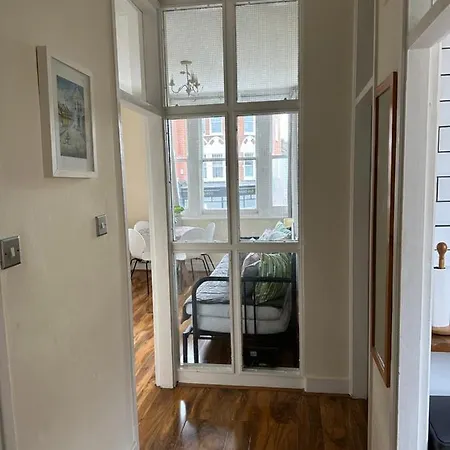 Apartment Lavender Hill London Exterior photo